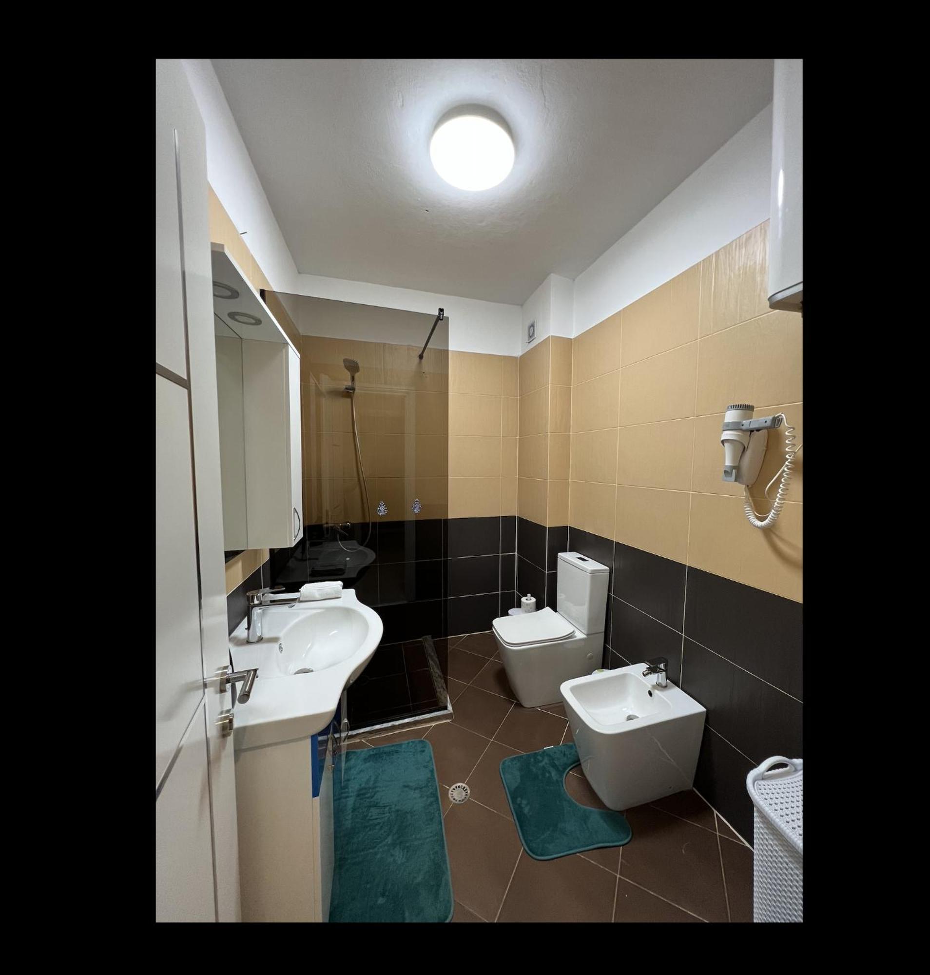 Bmb Apartament ドゥラス エクステリア 写真